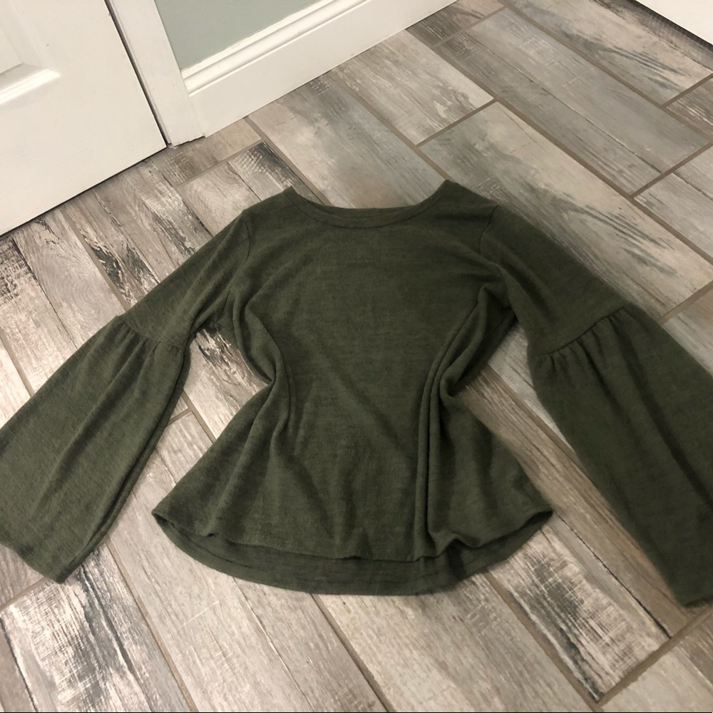 Ladies belle long sleeve shirt